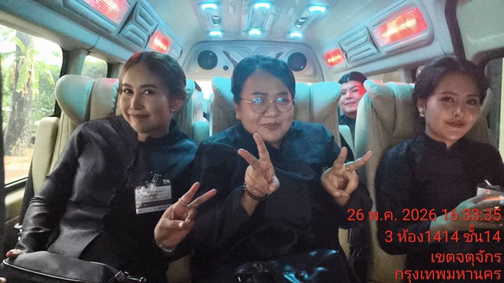 เช่ารถพร้อมคนขับรัชดา